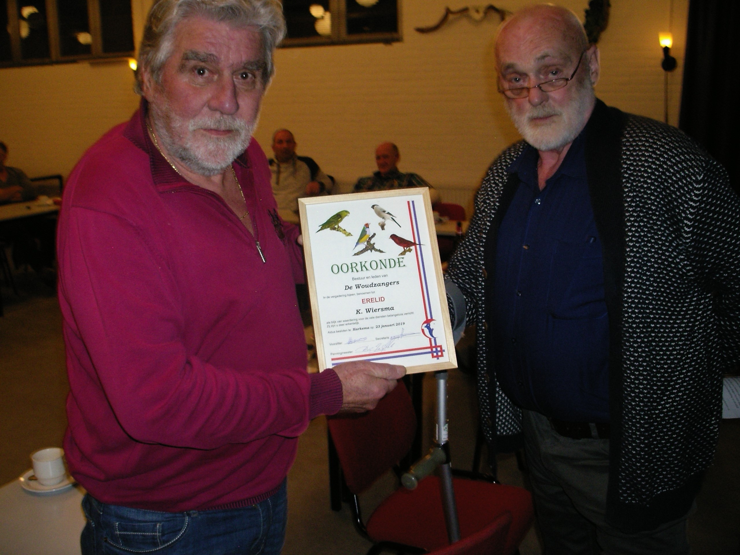 Kees met zijn Erelid oorkonde