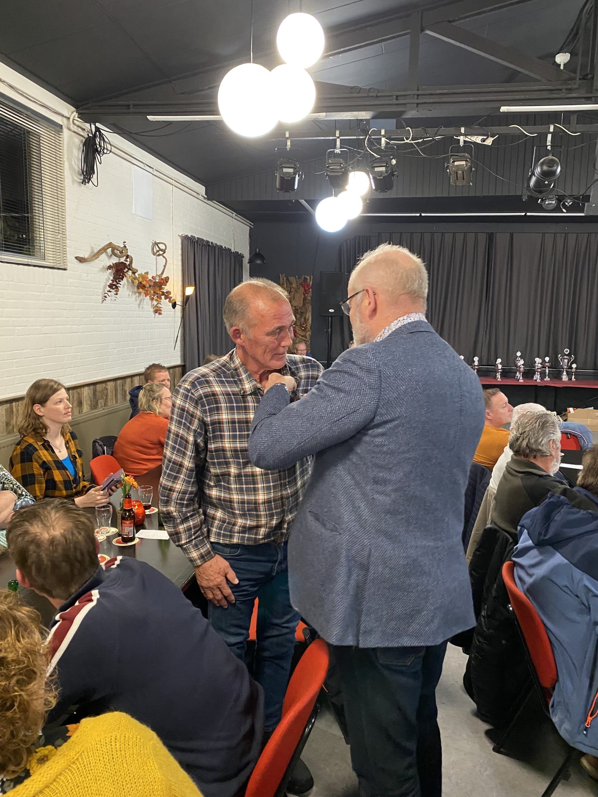 S vd Wiel, ook al 25 jaar lid van de NBvV
